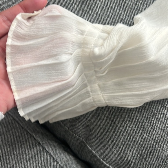 Off white Frame silk blouse with ruffles - Picture 4 of 7